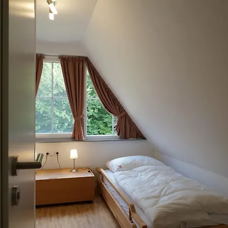 Ferienhaus Reethaus Leda *