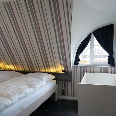 Ferienhaus Reethaus Leda Holiday home Glowe